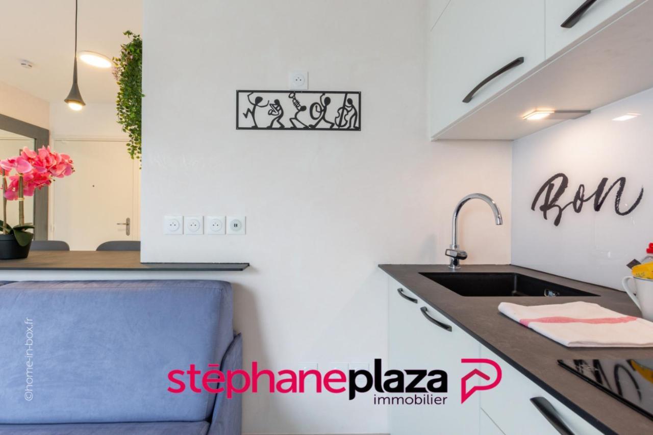 モンテヴランPlaza Parc 02アパートメント エクステリア 写真